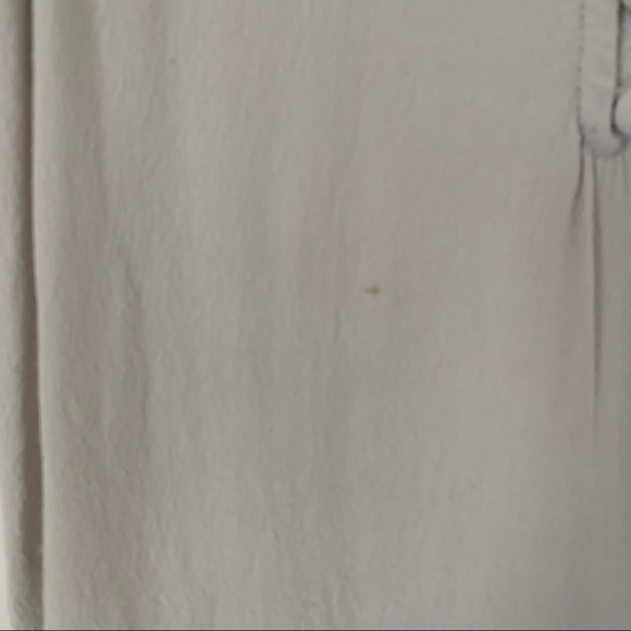 Gray Simple Button Tank Top - Picture 2 of 9